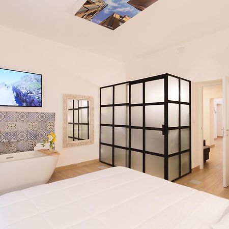 Suite Apartment Casa Lu Napoli Bagian luar foto